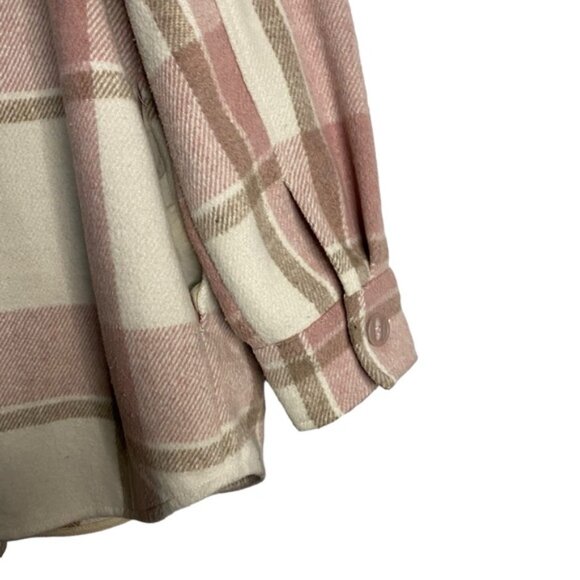 Dynamite - Picture 5 of 10